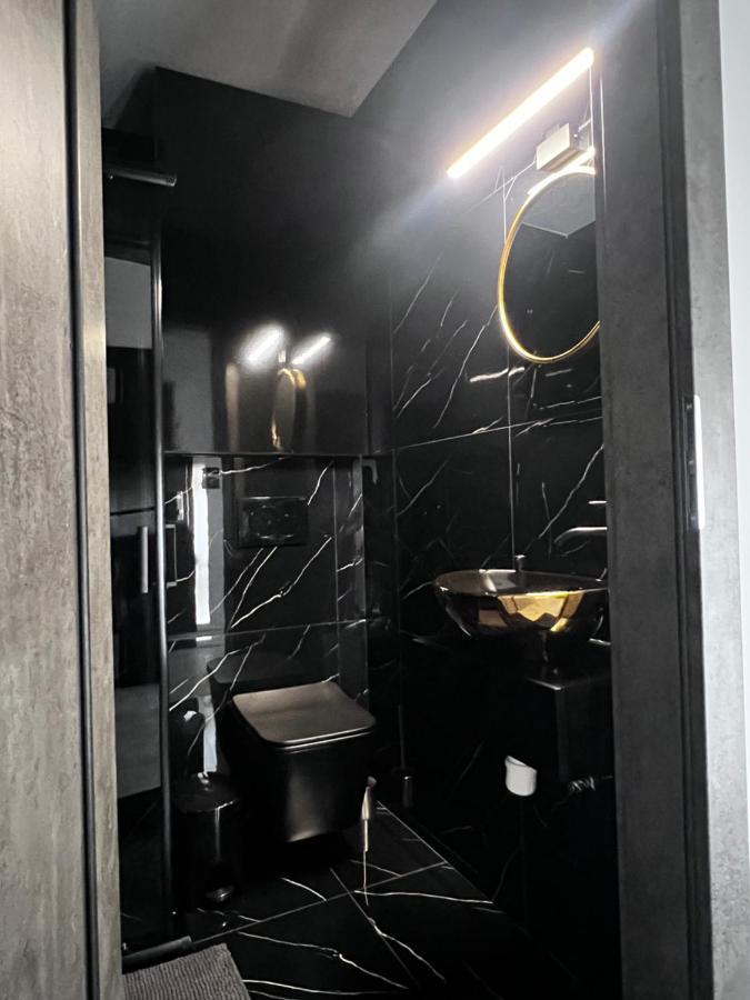 Gamler Apartments By Letrent Zyrardow Bagian luar foto